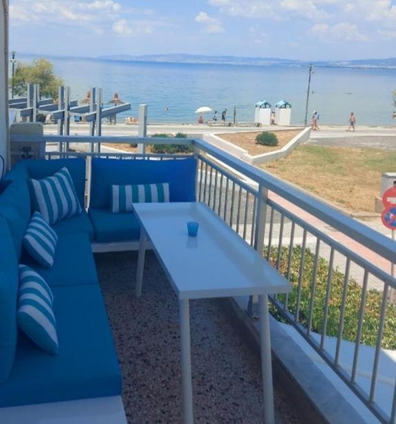 Appartement Sun Sea No 3 à Peraía Extérieur photo